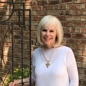 Meet your Posher, Joanna